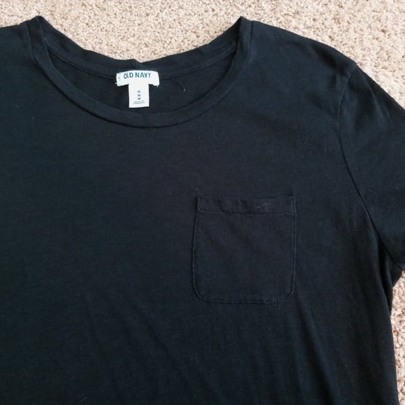 Old Navy Pocket Tee - Picture 3 of 5